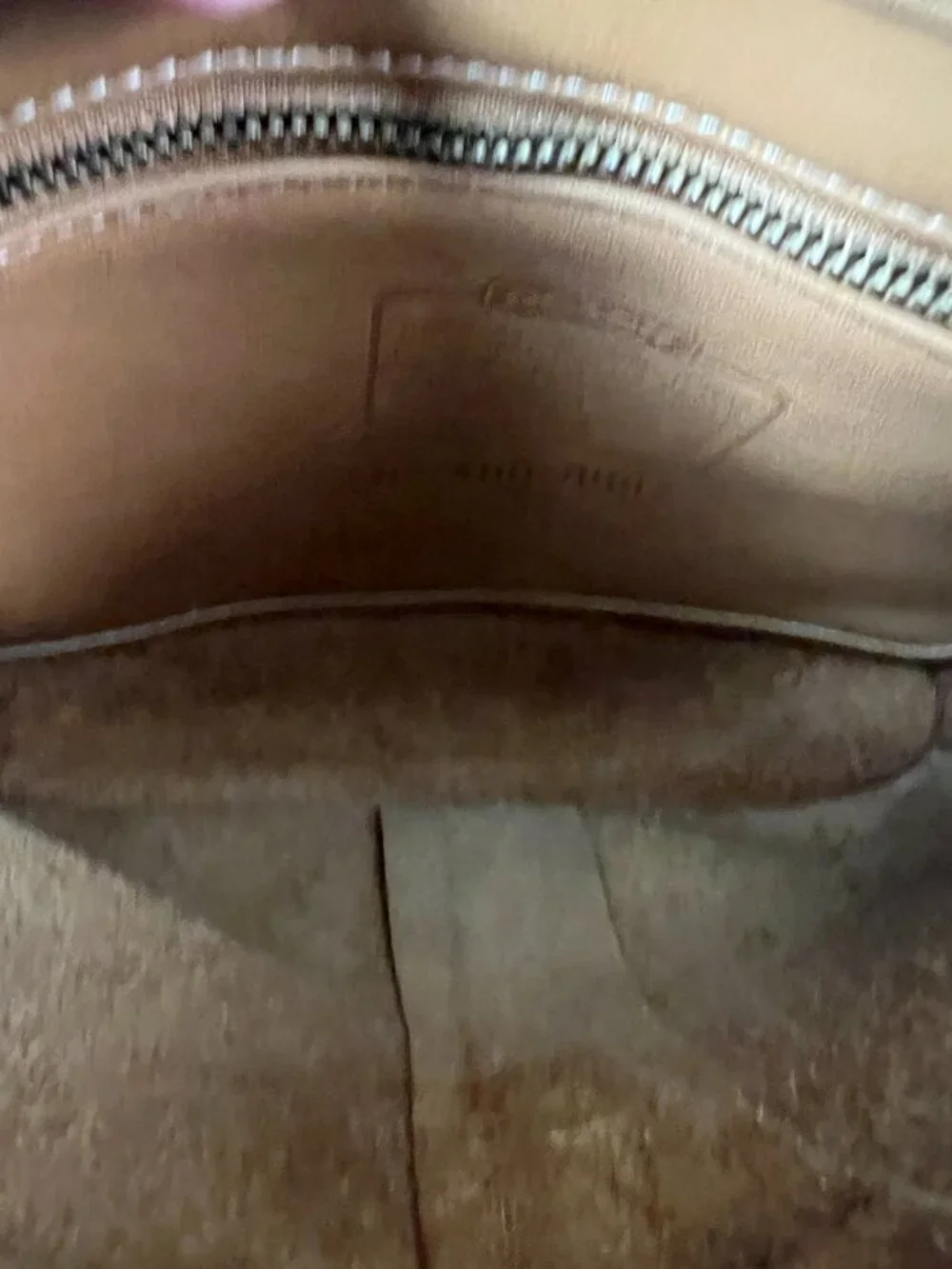 Rare Color Toffee Vintage Coach Equestrian Small Flap 9801